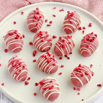 Marcipan påskeæg med hindbær og Ruby chokolade